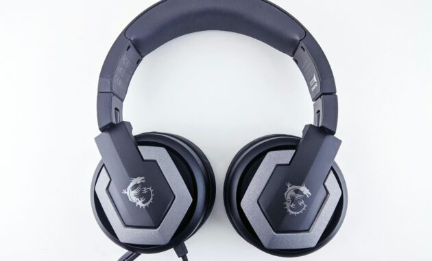 7 Headset Gaming Murah 200 Ribuan Terbaik 2026 (Sumber: Unsplash/Andrey Matveev)