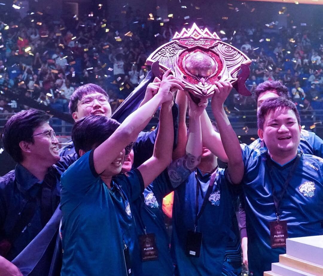 EVOS LEGENDS 1st Champion of M1 (Sumber: Instagram @evosesports)