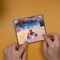 Keunggulan HP Foldable untuk Main Game (Foto: Unsplash/Daniel Romero)